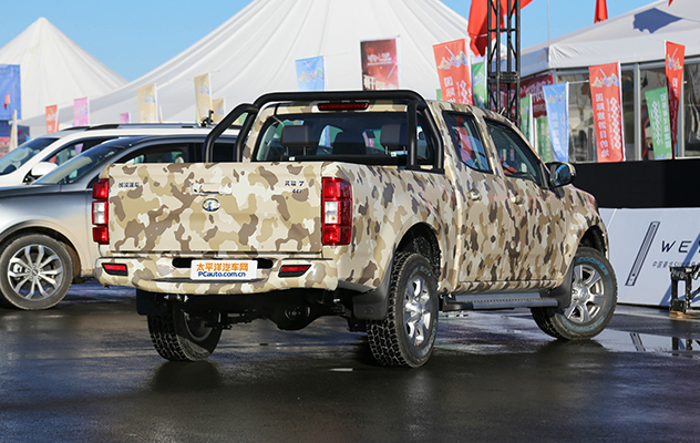 風(fēng)駿7阿拉善(改色車(chē)貼) 風(fēng)駿7阿拉善(改色車(chē)貼)